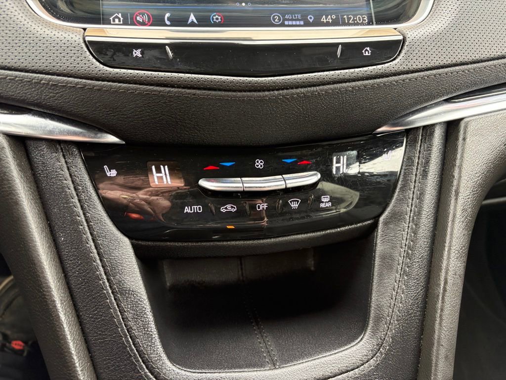 Used 2023 Cadillac XT5 Premium Luxury image 5