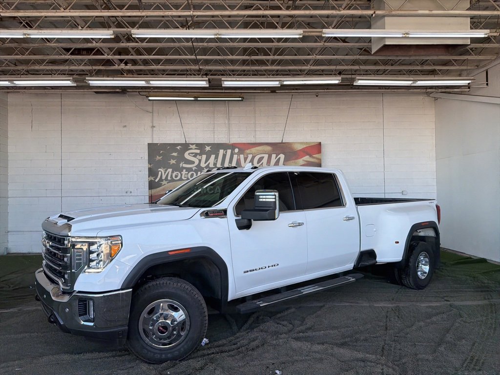 Used 2023 GMC Sierra 3500 SLT w/ SLT Premium Package image 2