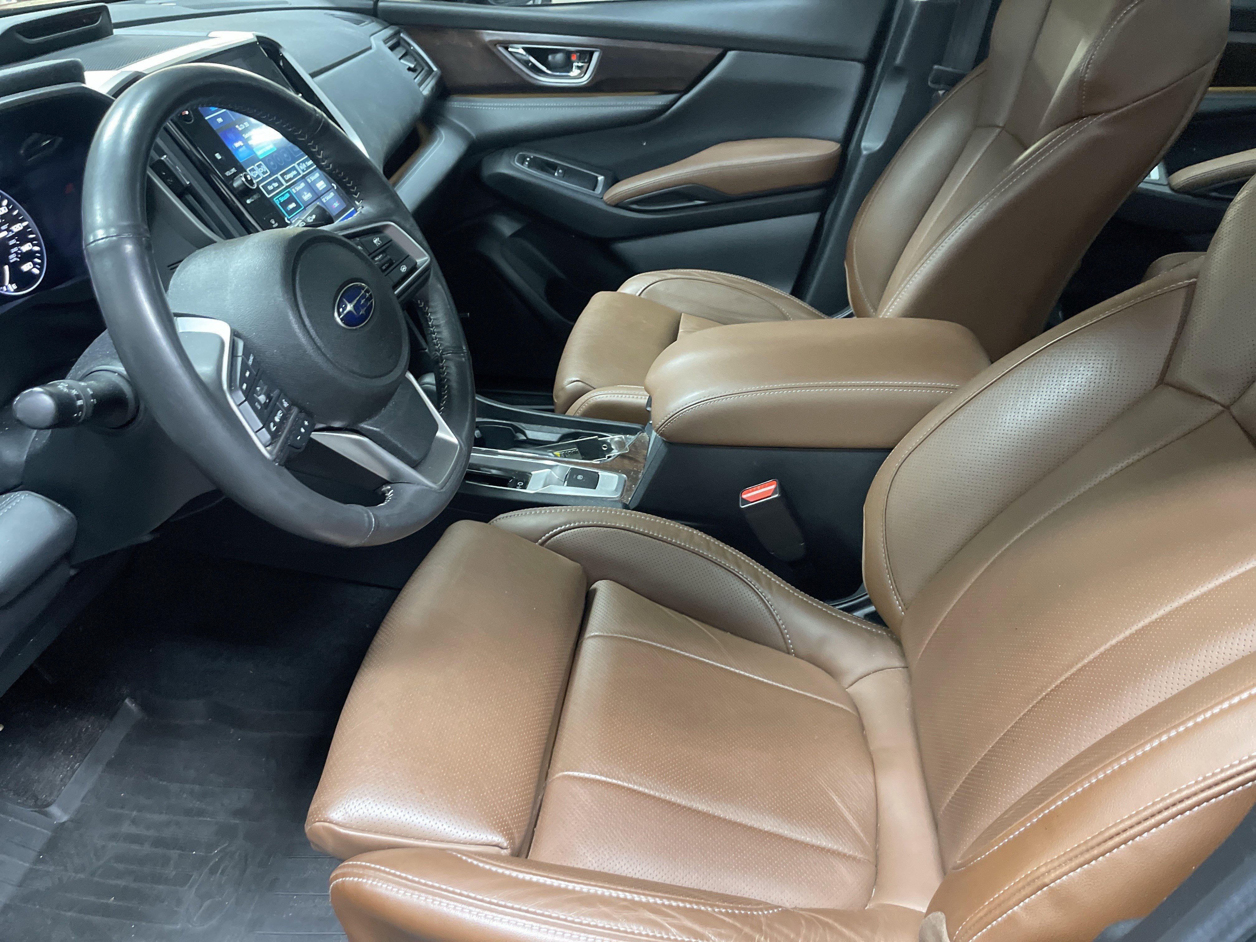 Used 2024 Subaru Ascent Touring AWD/4WD image 6
