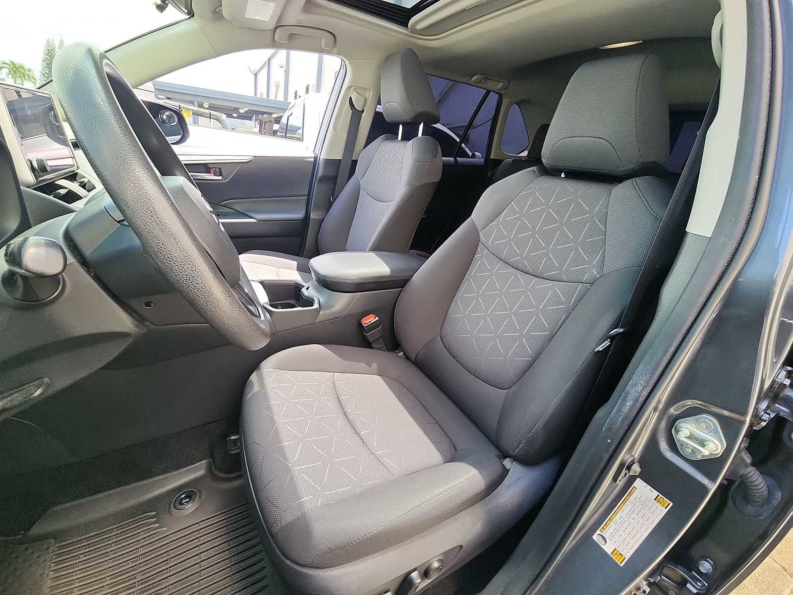 Used 2024 Toyota RAV4 XLE AWD/4WD image 12
