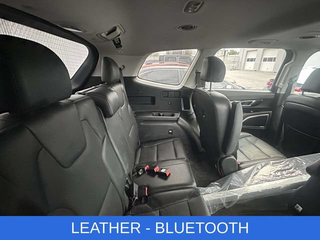 Used 2021 Kia Telluride S FWD image 3