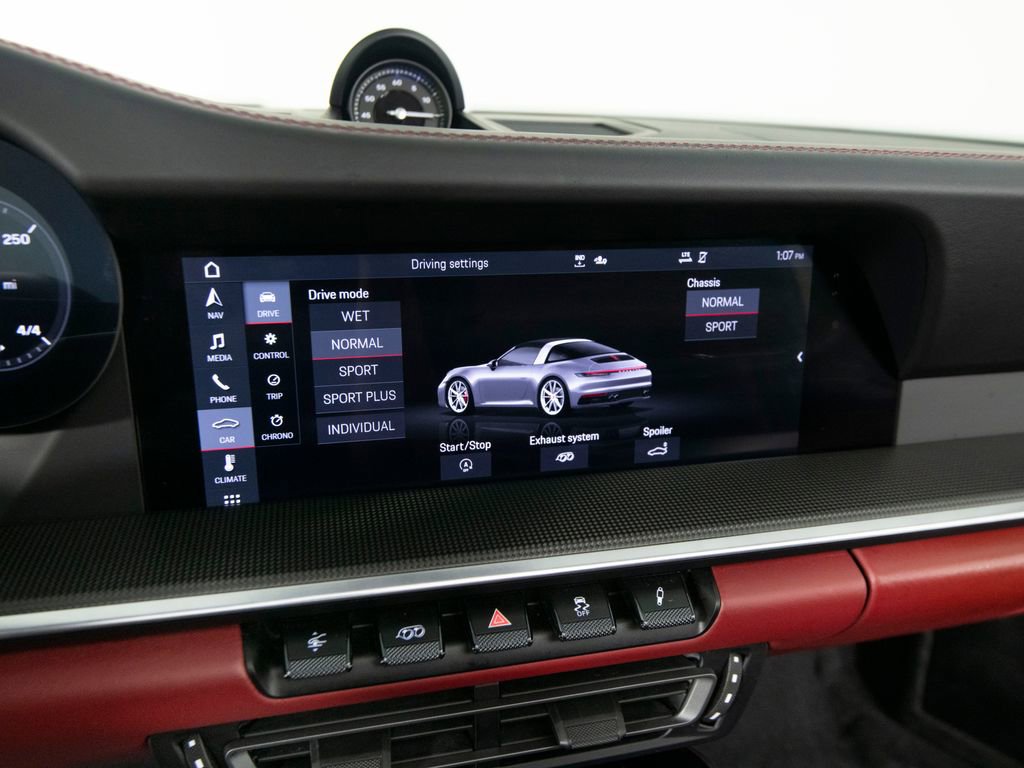 Certified 2021 Porsche 911 Targa 4S image 27