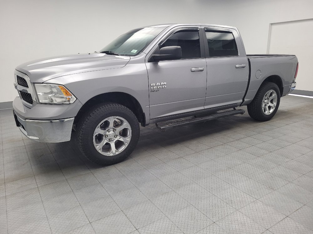 Used 2021 RAM 1500 Classic SLT RWD image 2
