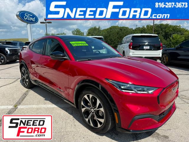 Used 2021 Ford Mustang Mach-E Premium image 1