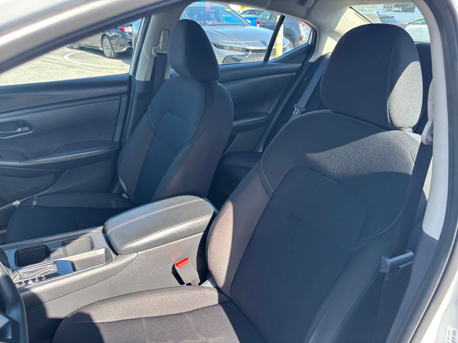 Used 2025 Nissan Sentra S FWD image 36