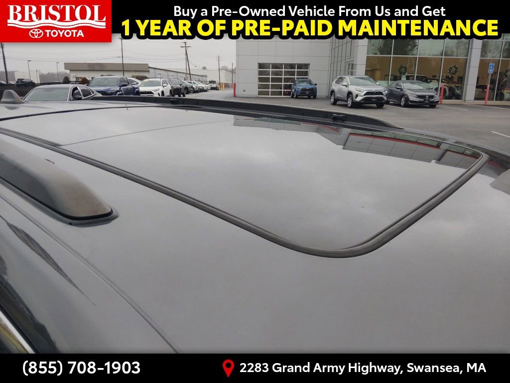 Used 2022 Jeep Grand Cherokee L Limited image 9