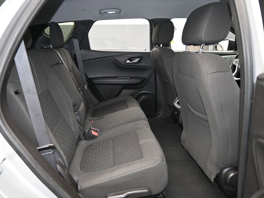 Used 2021 Chevrolet Blazer LT image 35