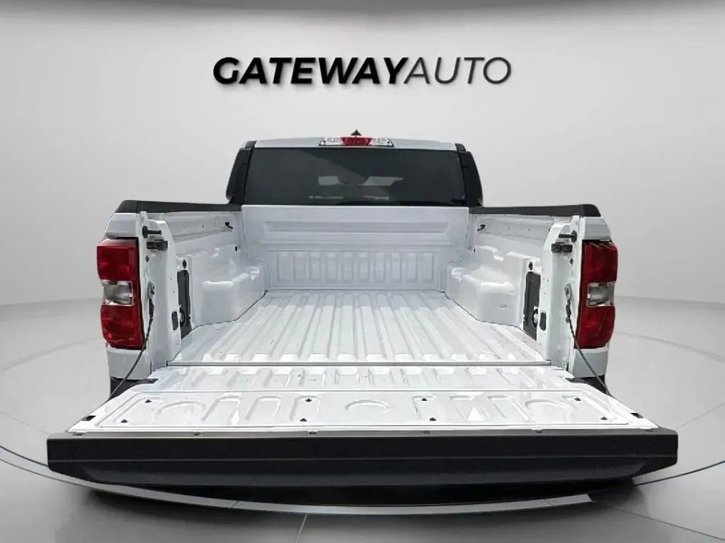 Used 2022 Ford Maverick XL image 9