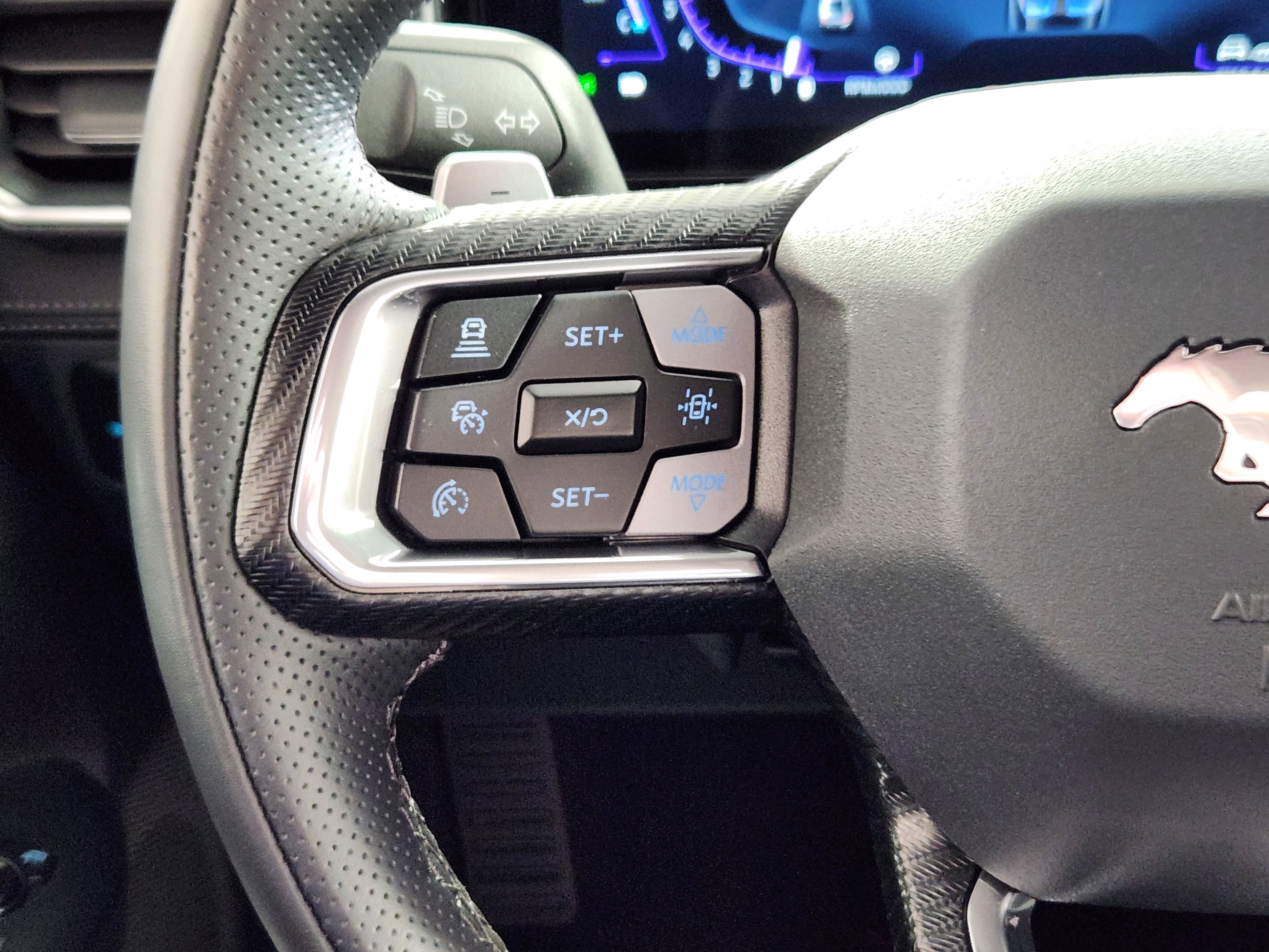 Used 2025 Ford Mustang GT Premium image 18