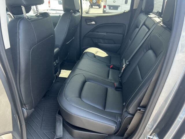 Used 2022 Chevrolet Colorado LT w/ Luxury Package image 11