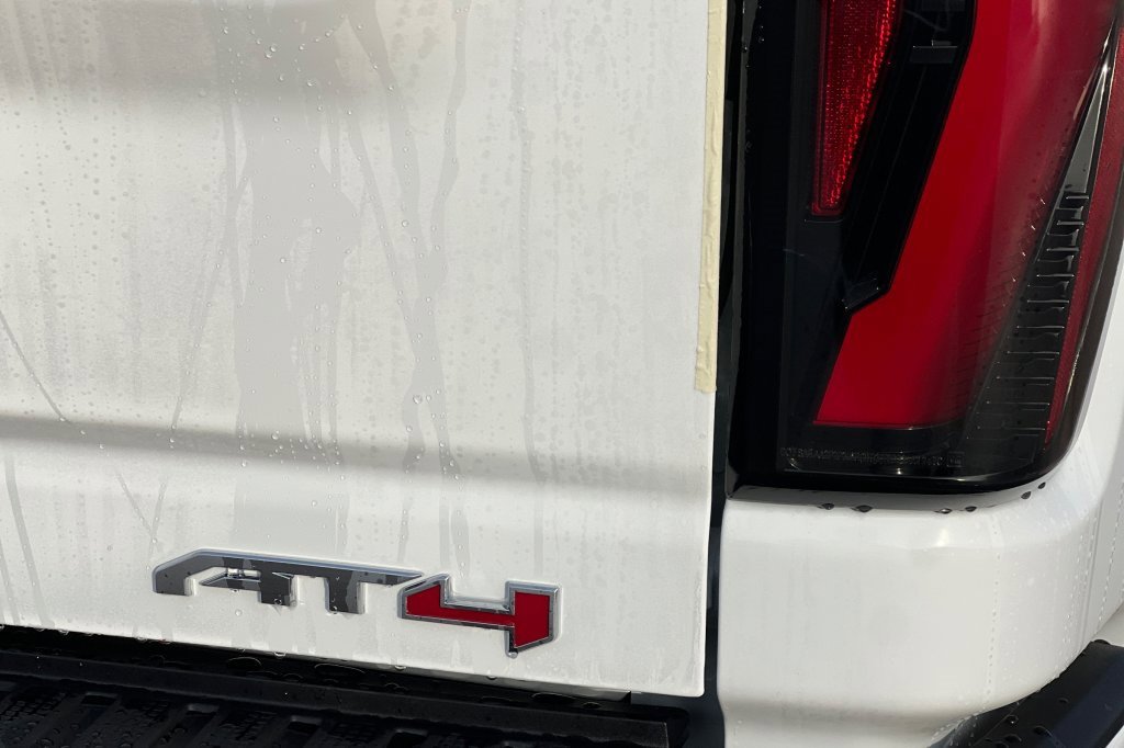 New 2026 GMC Sierra 2500 AT4 w/ AT4 Premium Plus Package image 21
