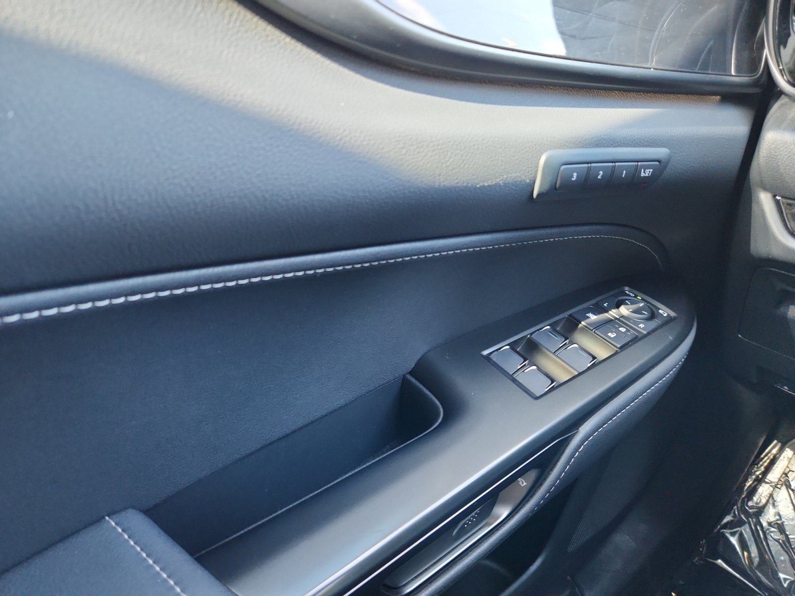 Used 2026 Lexus NX 350 AWD w/ Accessory Package (2T) image 13
