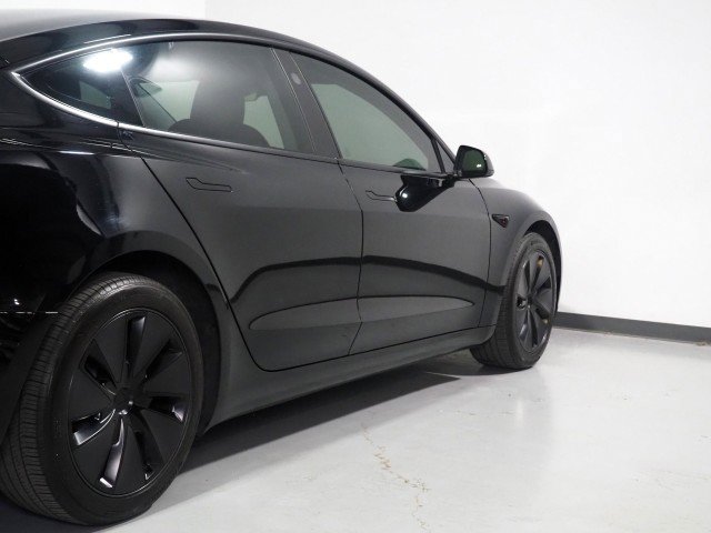 Used 2025 Tesla Model 3 AWD/4WD image 51