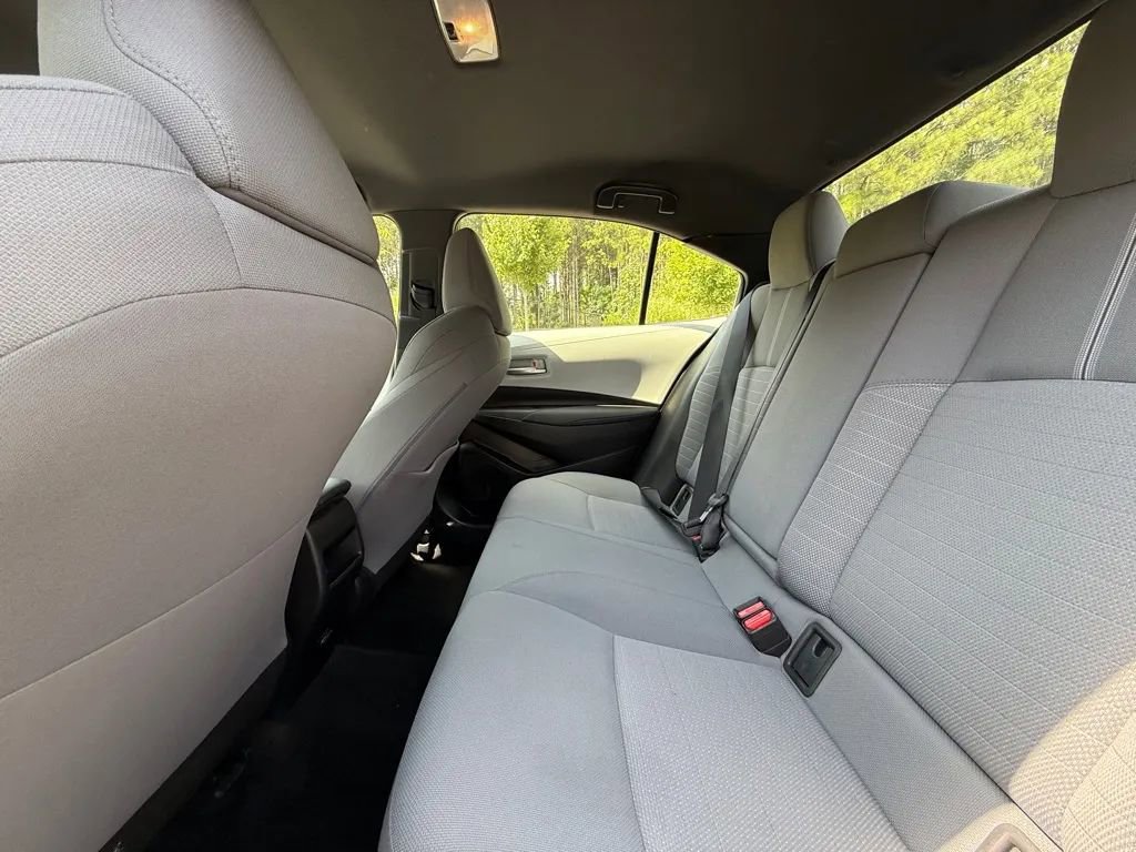 Used 2020 Toyota Corolla SE FWD image 26
