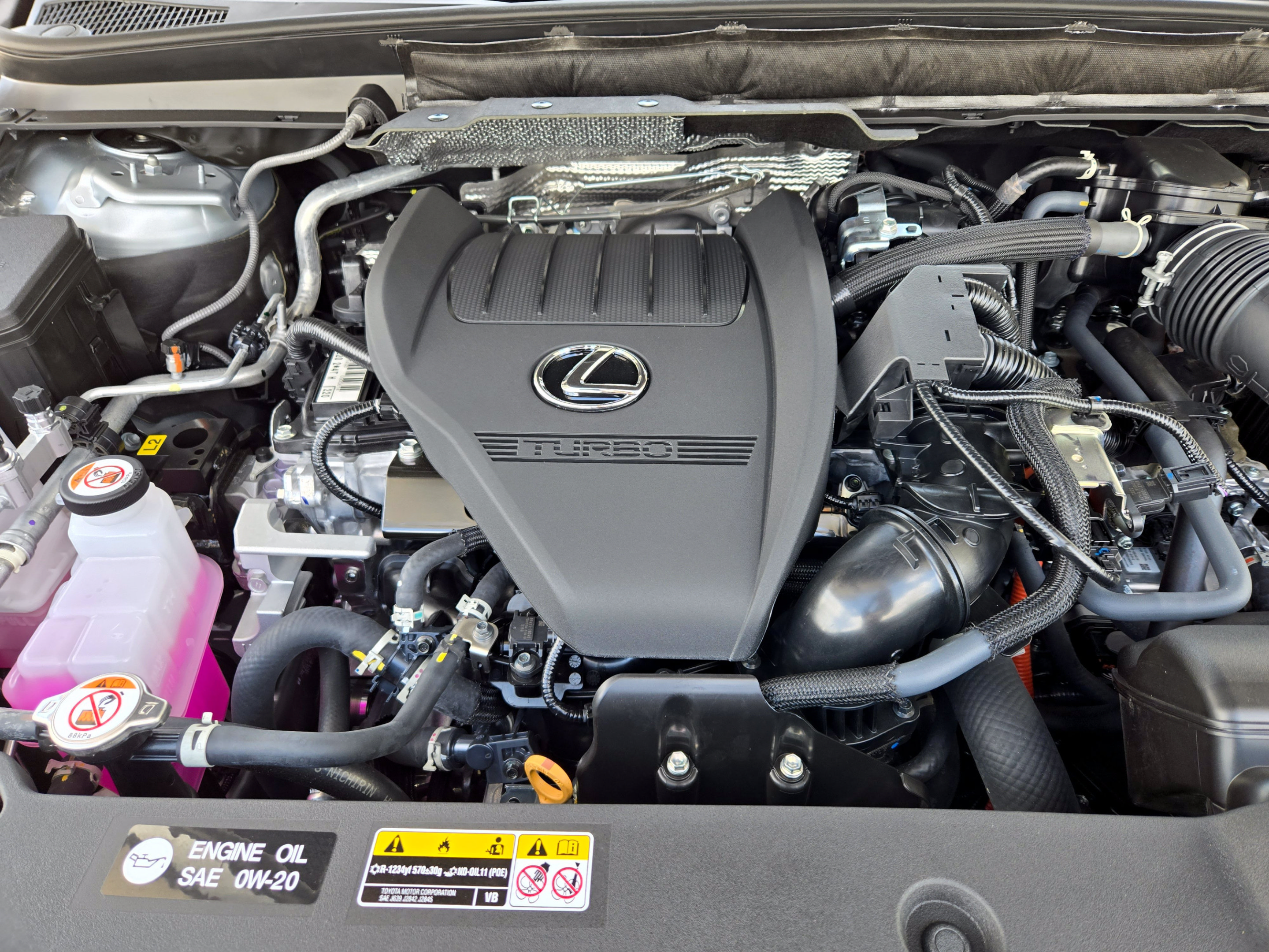 Used 2026 Lexus RX 500h F Sport w/ Appearance Package AWD/4WD image 10