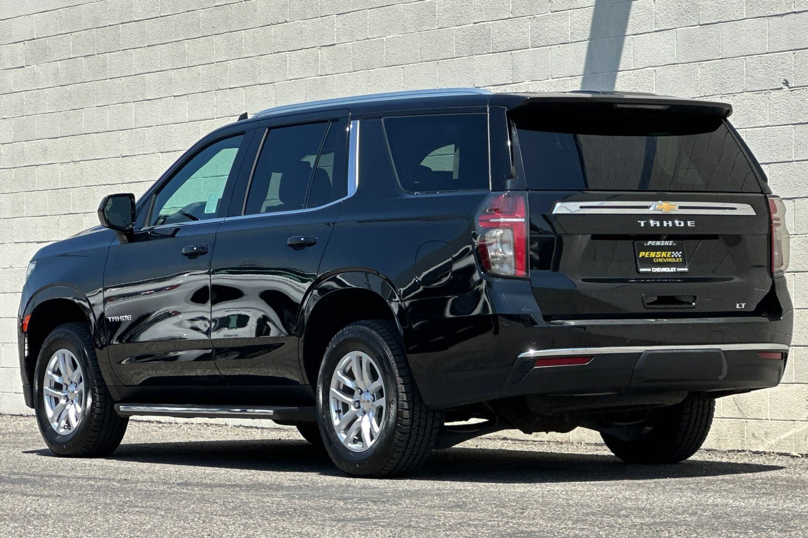 Certified 2024 Chevrolet Tahoe LT AWD/4WD image 6