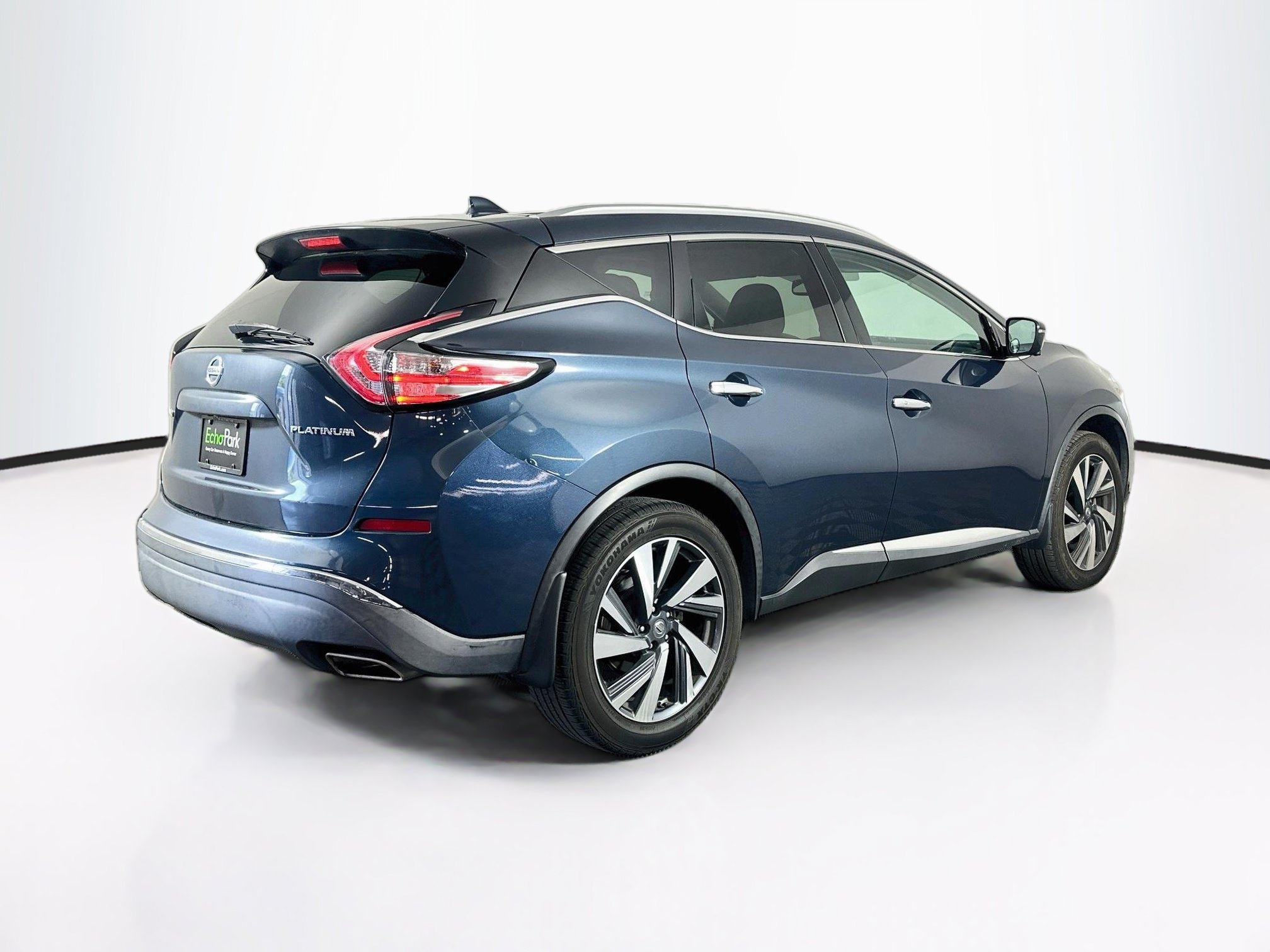 Used 2016 Nissan Murano Platinum w/ Platinum Technology Package FWD image 9