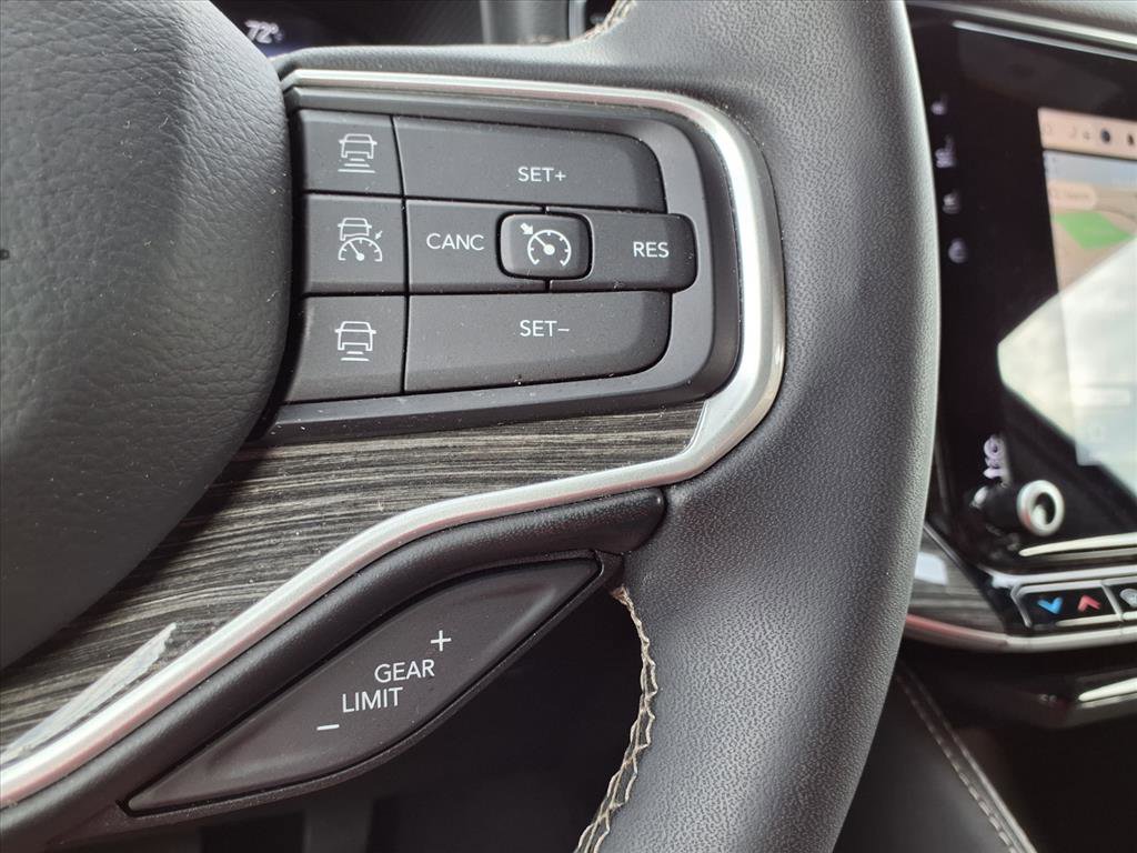 Used 2022 Jeep Wagoneer Series II image 15