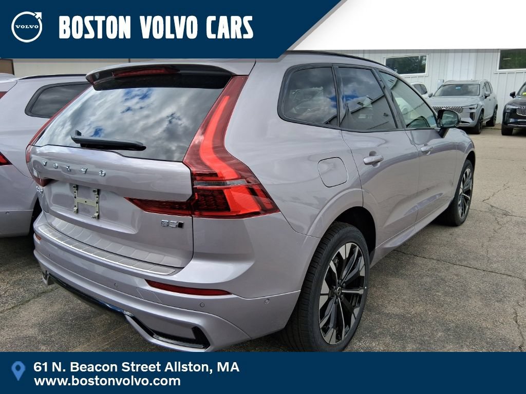 New 2026 Volvo XC60 B5 Plus w/ Protection Package Premier AWD/4WD image 6