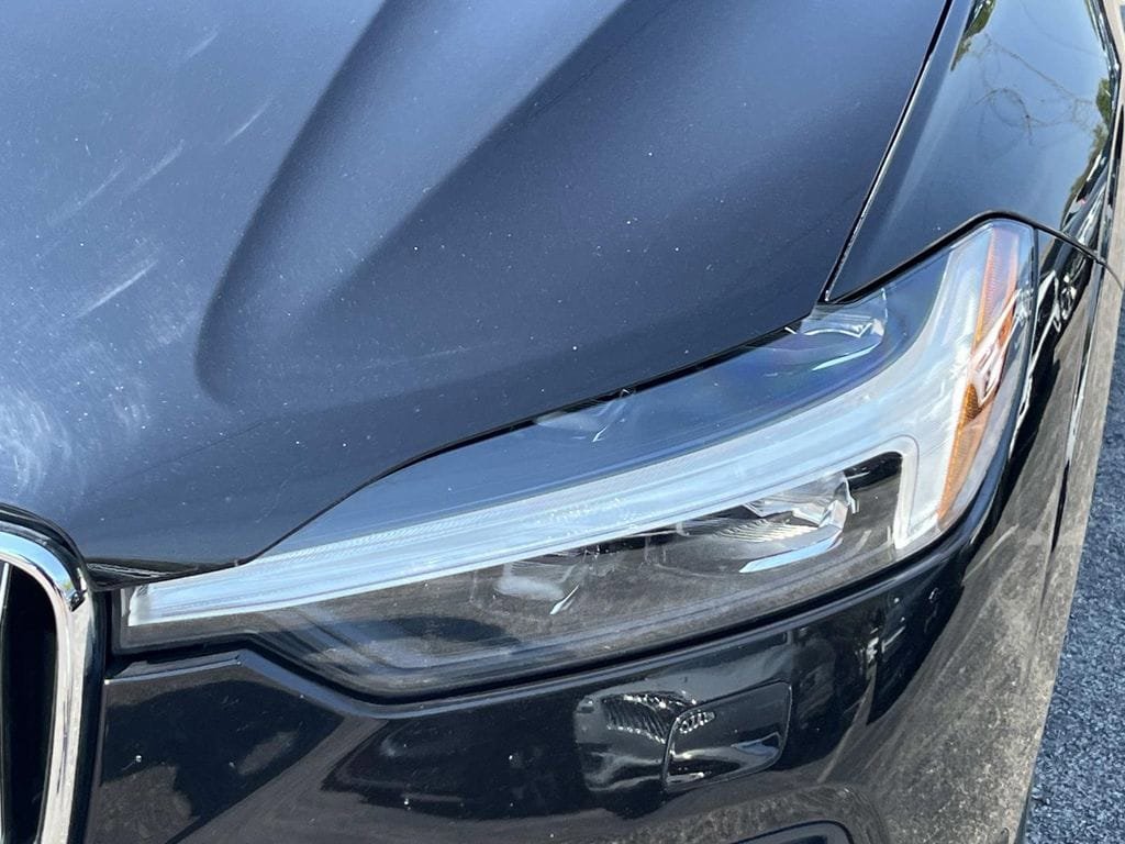 Certified 2023 Volvo XC60 B5 Plus AWD/4WD image 9