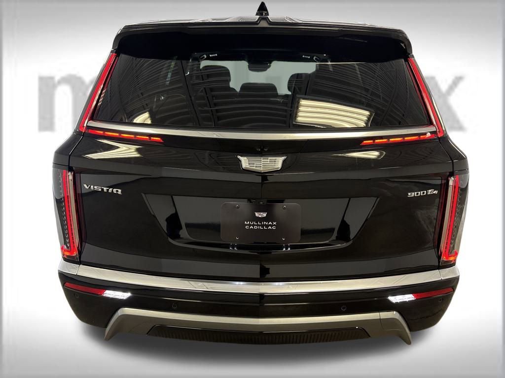 New 2026 Cadillac Vistiq Luxury image 18