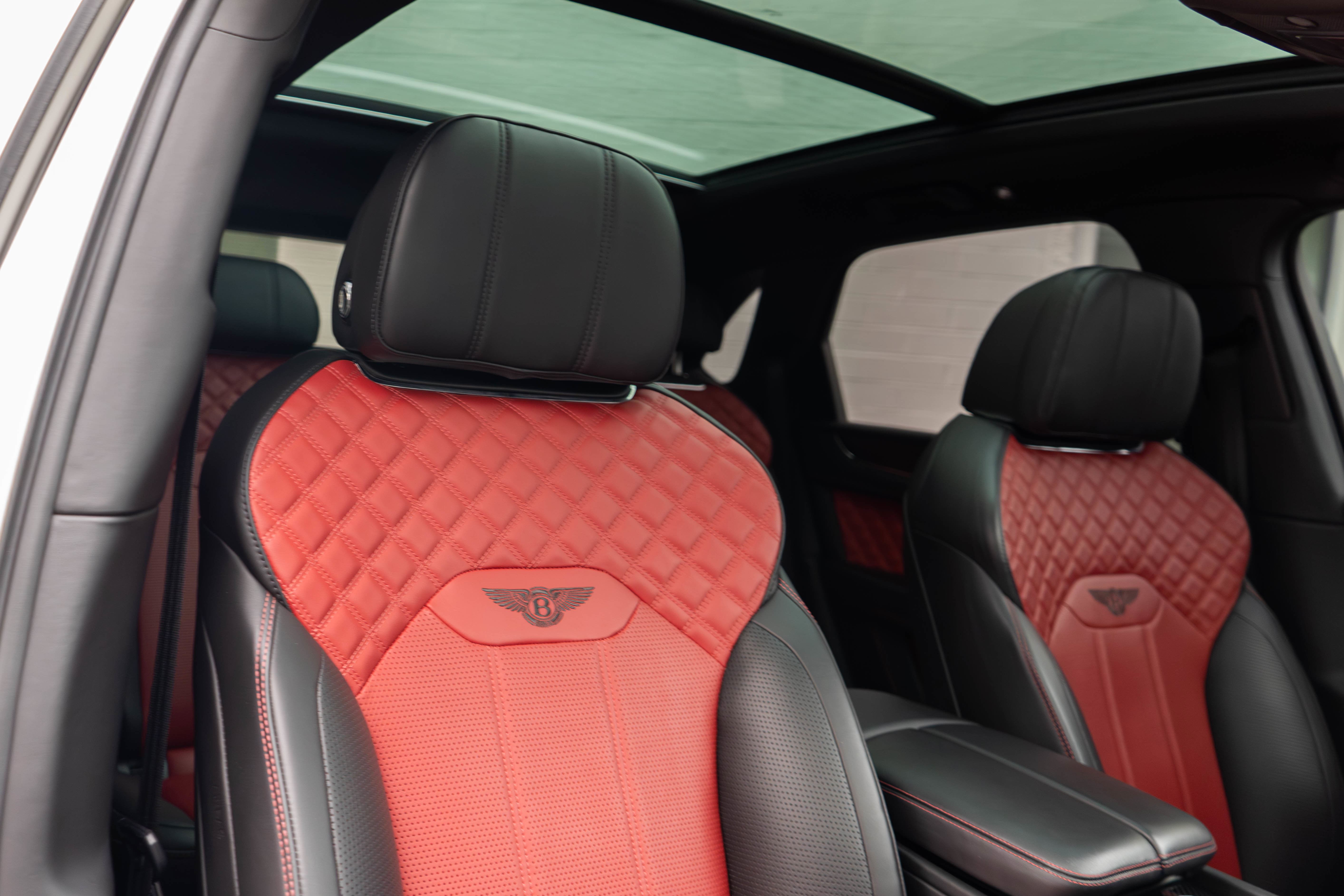 Used 2021 Bentley Bentayga Speed image 26