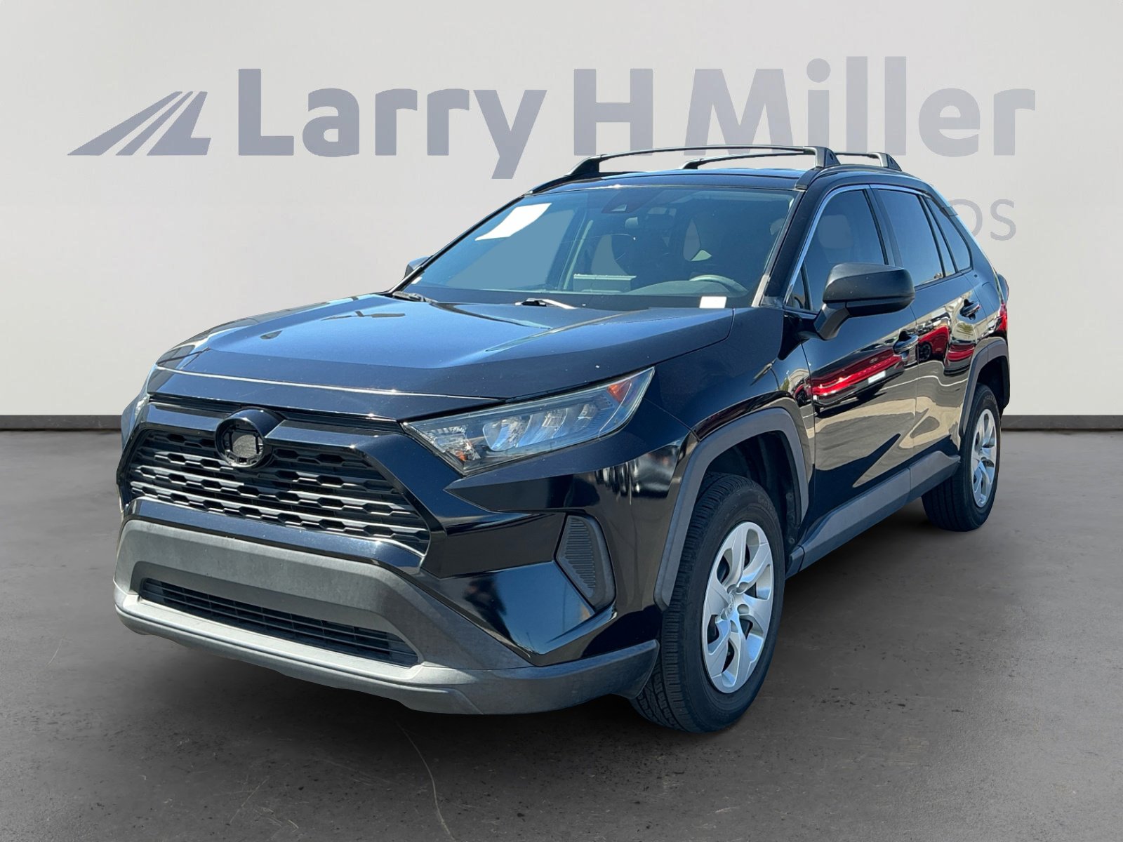 Used 2019 Toyota RAV4 LE
