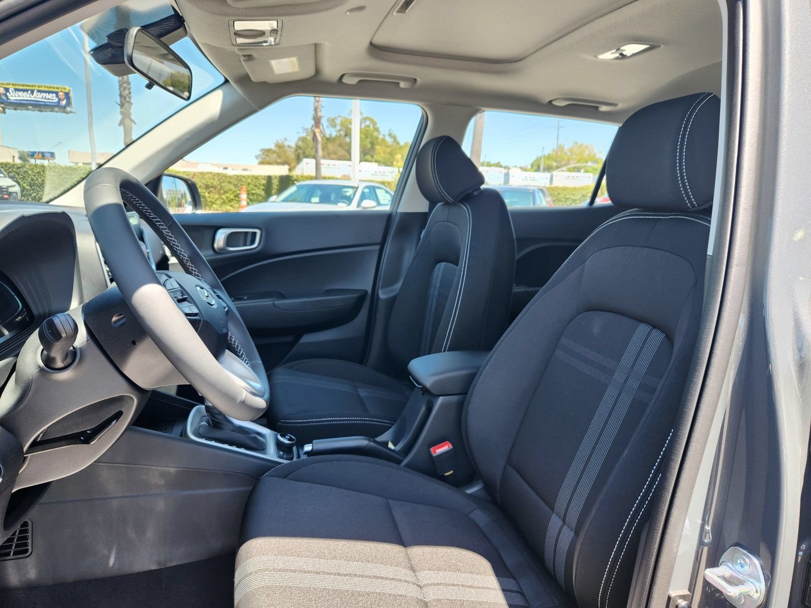 New 2026 Hyundai Venue SEL FWD image 11