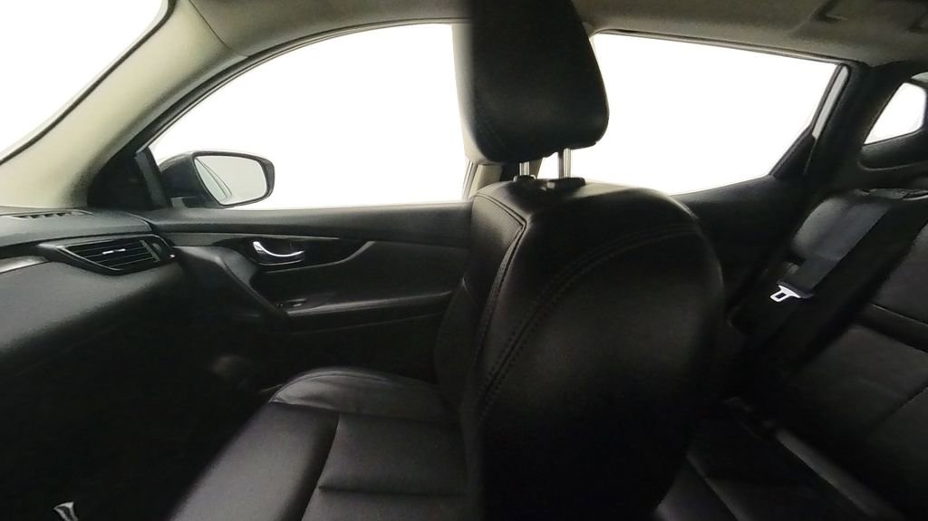 Certified 2022 Nissan Rogue Sport SL image 27
