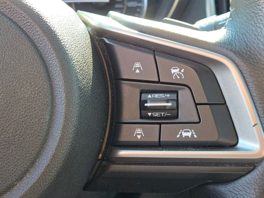 Used 2018 Subaru Impreza 2.0i Limited AWD/4WD image 36