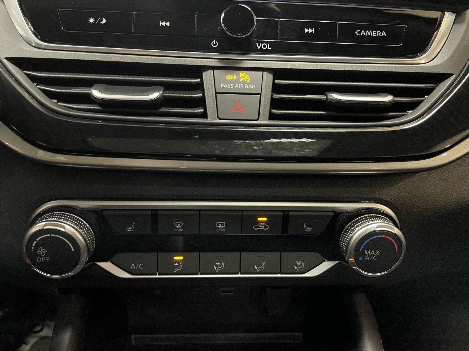 Used 2024 Nissan Altima 2.5 SR w/ SR Premium Package AWD/4WD image 27