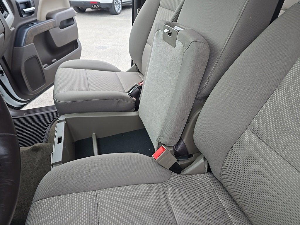 Used 2018 Chevrolet Silverado 1500 LT w/ Texas Edition image 11