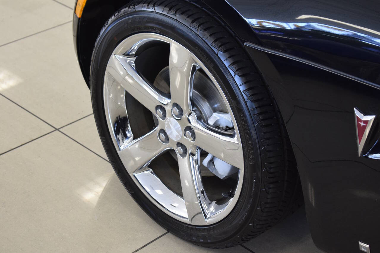 Used 2007 Pontiac Solstice Base 2dr Convertible w/ Premium Package image 17