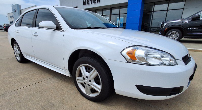 Used 2015 Chevrolet Impala Police FWD image 2