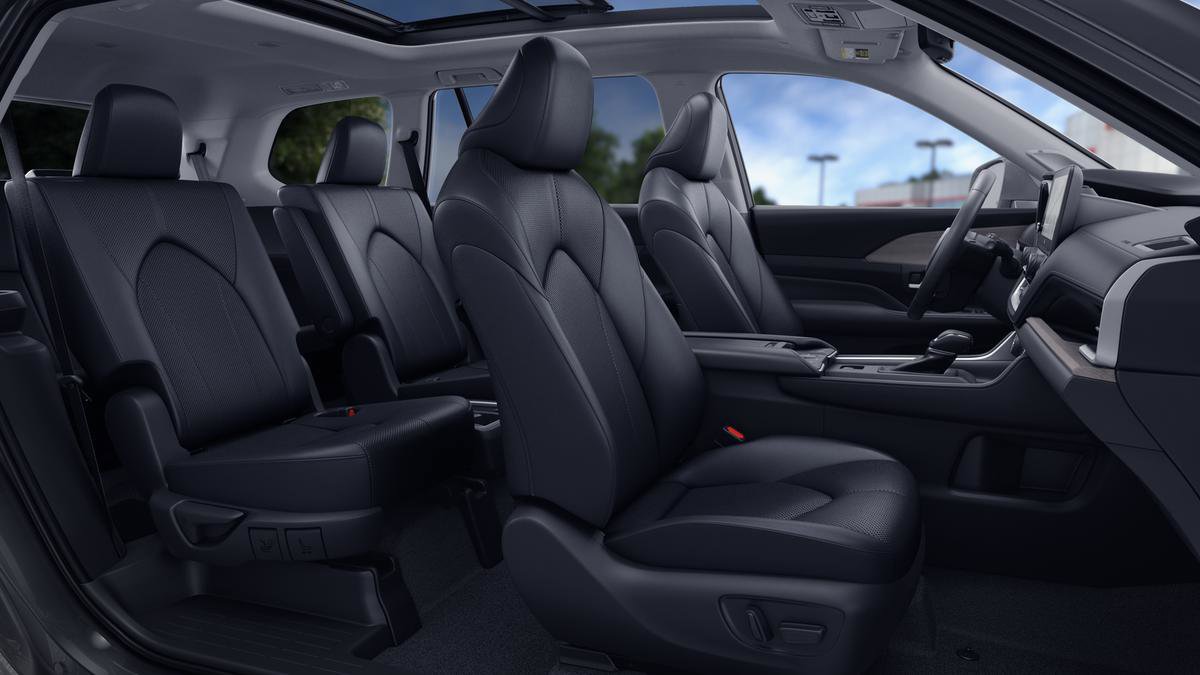 New 2026 Toyota Grand Highlander Limited image 43