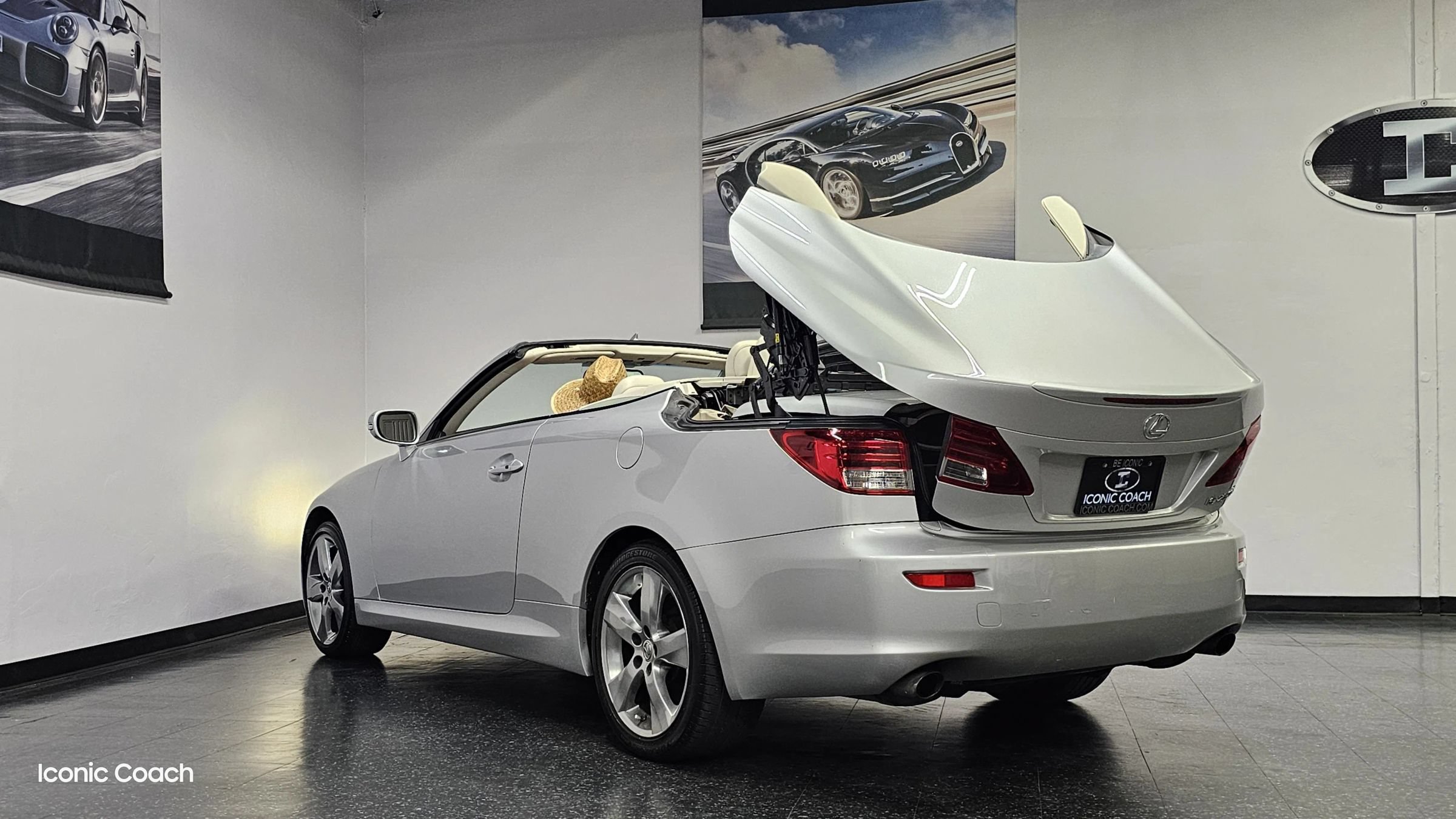 Used 2011 Lexus IS 250C RWD image 35