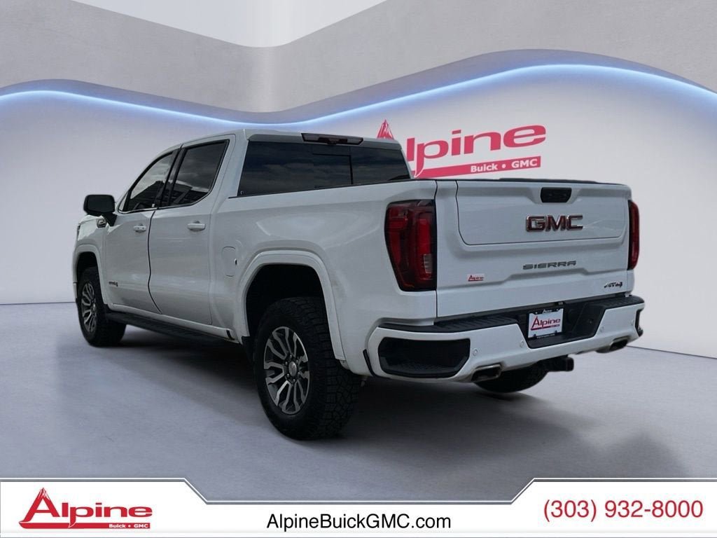 Used 2023 GMC Sierra 1500 AT4 w/ AT4 Premium Package AWD/4WD image 3