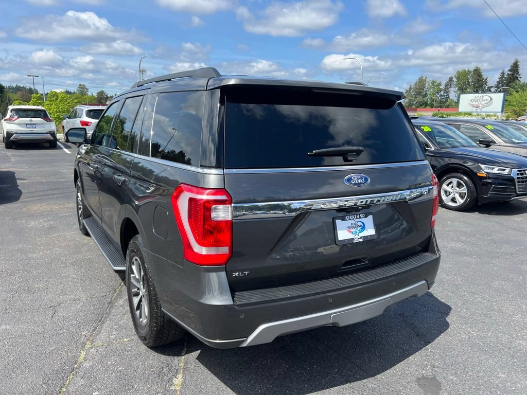 Used 2021 Ford Expedition XLT w/ Equipment Group 202A AWD/4WD image 9