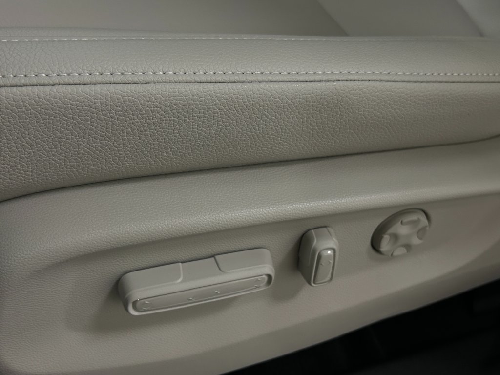 New 2026 Honda Odyssey EX-L image 17