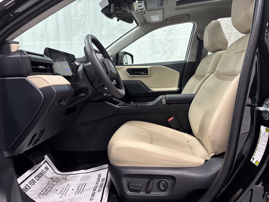 Used 2026 Toyota RAV4 Limited AWD/4WD image 14