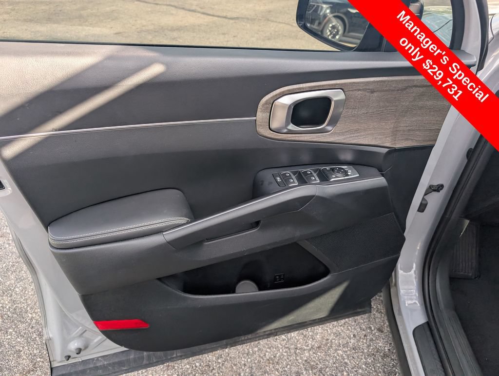 Used 2023 Kia Sorento X-Line EX AWD/4WD image 14