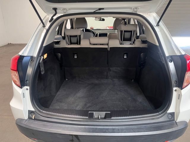 Used 2016 Honda HR-V EX image 16