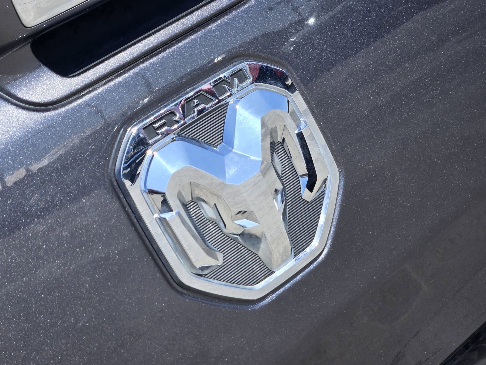 Used 2021 RAM 1500 Laramie w/ Off Road Group image 11