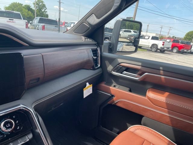 New 2026 GMC Sierra 2500 Denali Ultimate AWD/4WD image 13