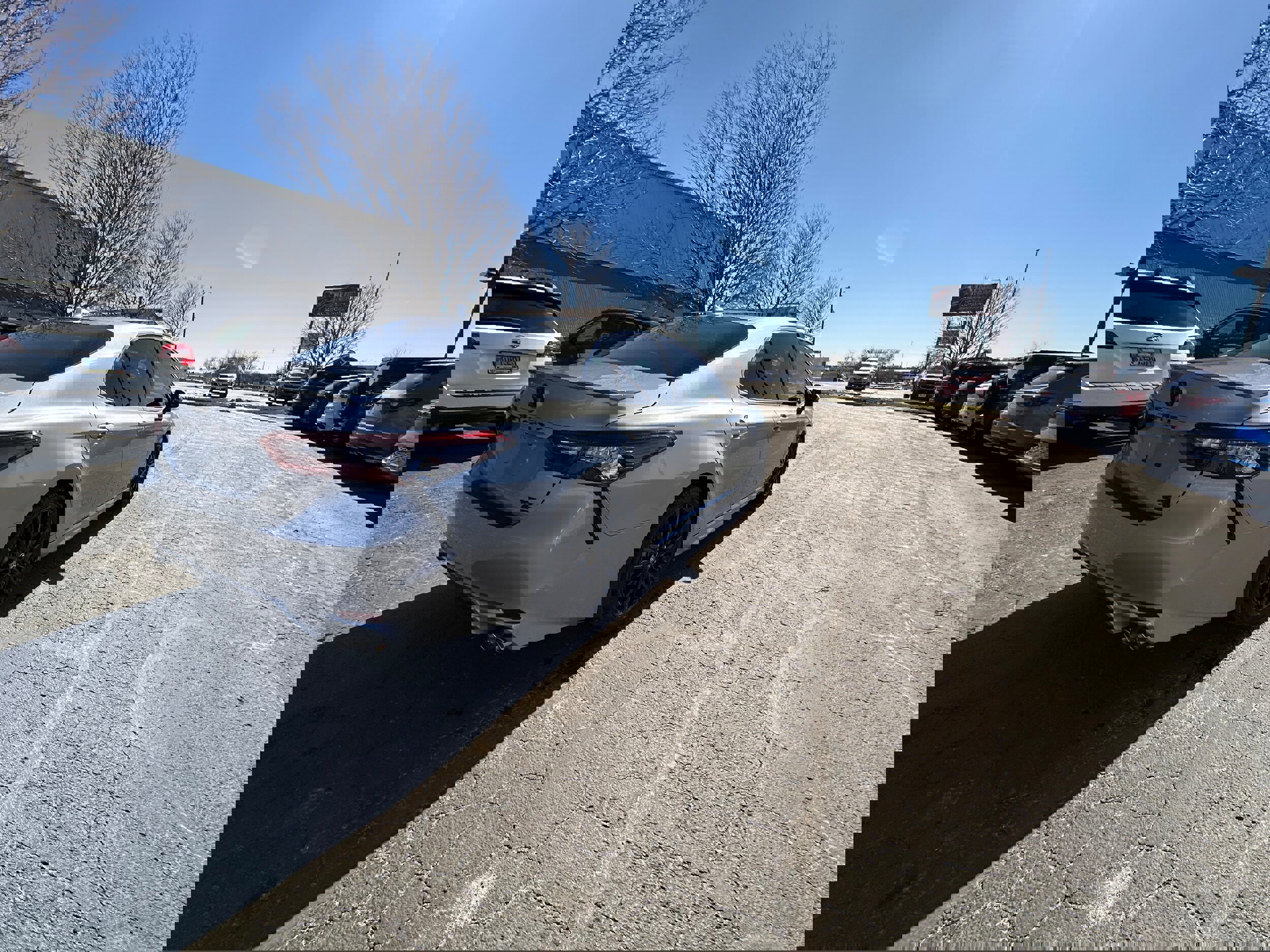 Used 2022 Toyota Camry XSE image 3