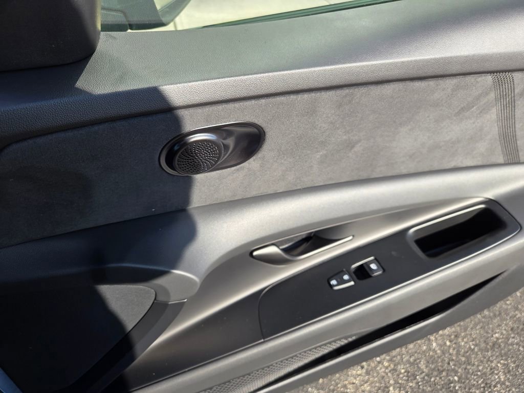 New 2025 Hyundai Elantra N Base image 23