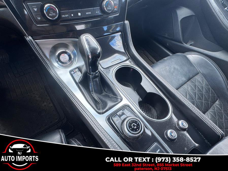 Used 2016 Nissan Maxima Platinum w/ Interior Lighting Package image 25