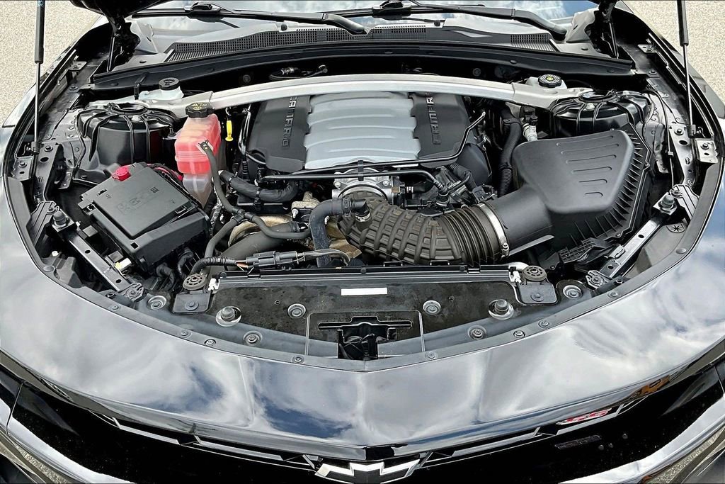 Used 2022 Chevrolet Camaro SS image 30