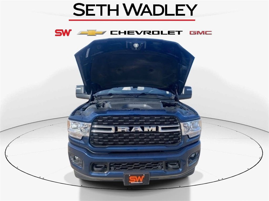 Used 2024 RAM 3500 Big Horn w/ Sport Appearance Package image 8