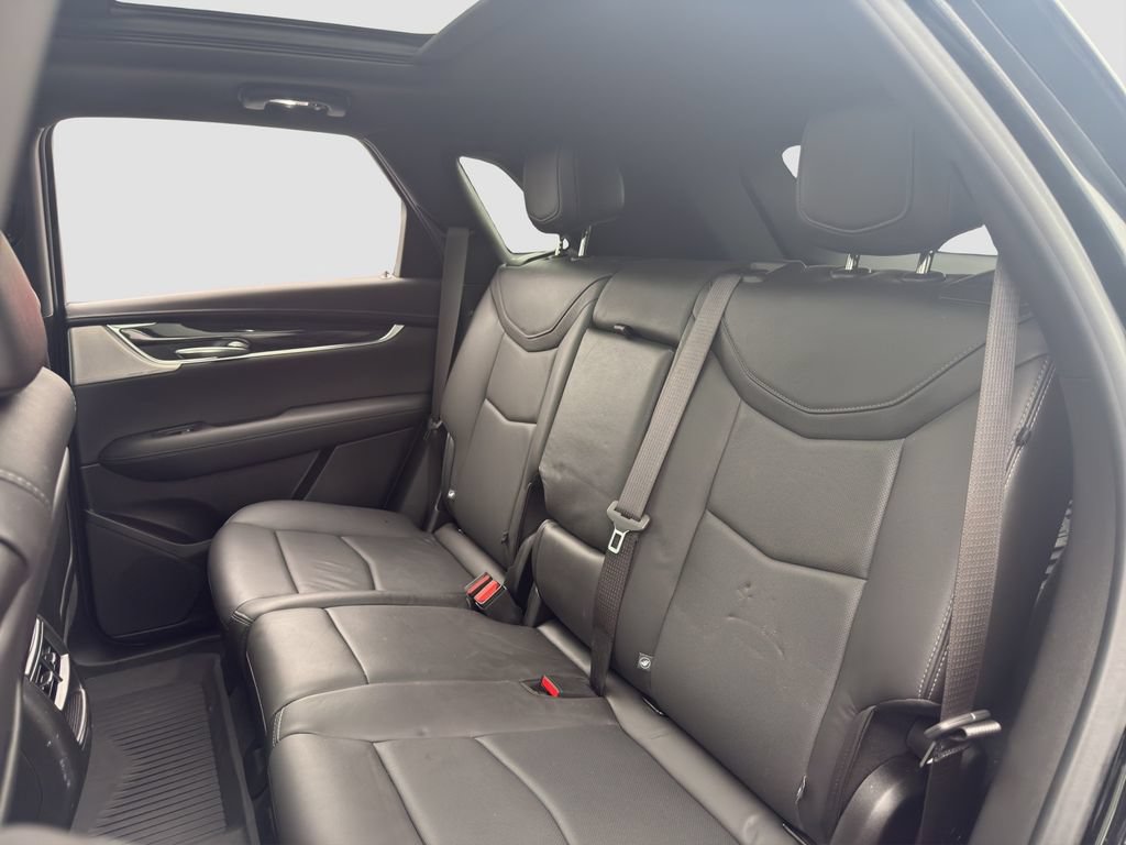 Used 2020 Cadillac XT5 Premium Luxury AWD/4WD image 13